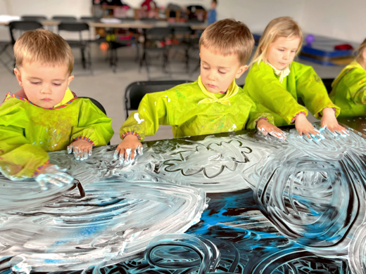 Het circus komt 2023